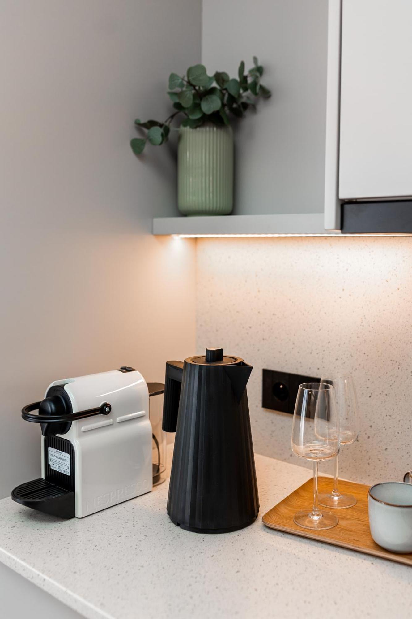 Catalog Boutique Rooms Pressburg Exterior foto